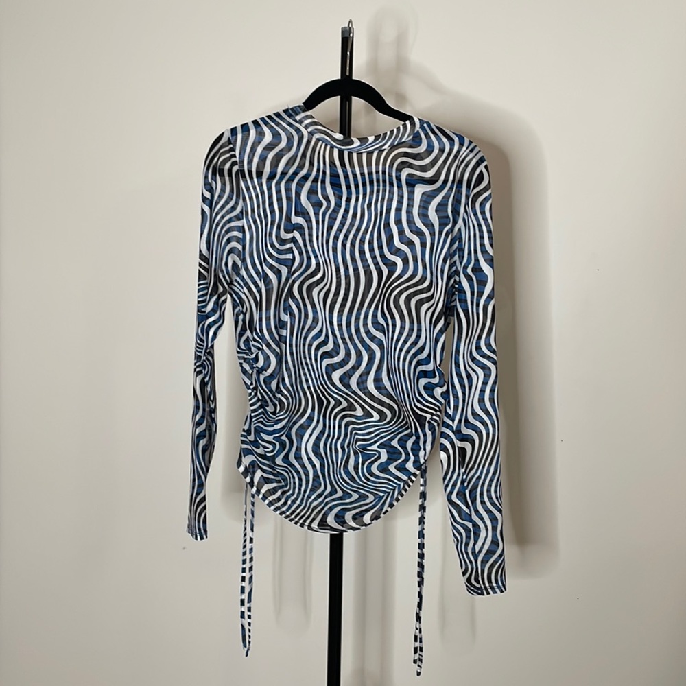 Plus Size Mesh Top | Blue and White Pattern | 18